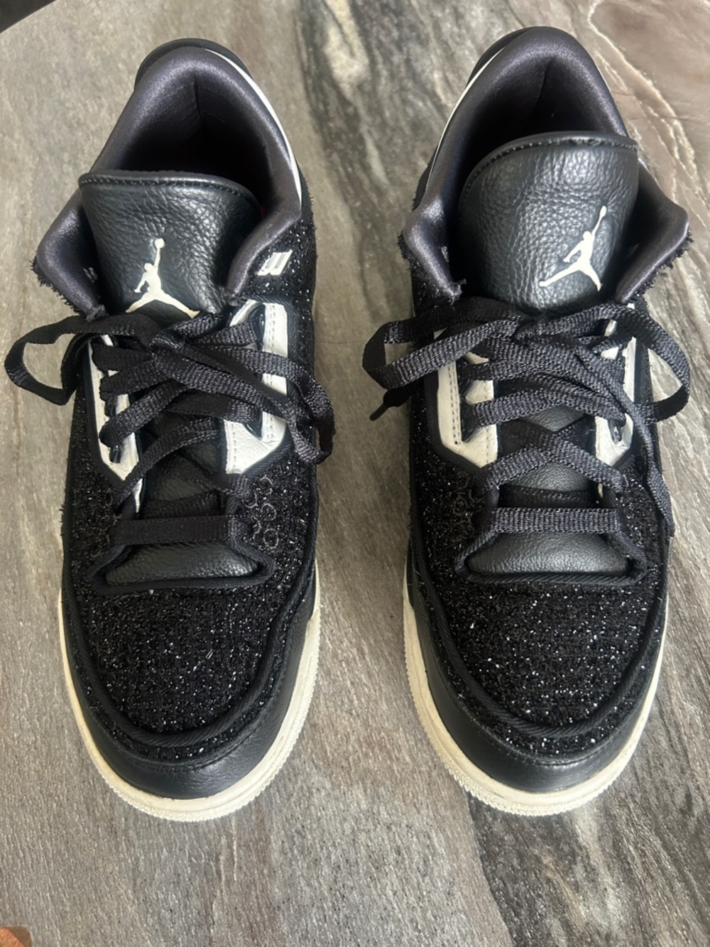Jordan Low-Top Sneakers in Black and White with Glitter